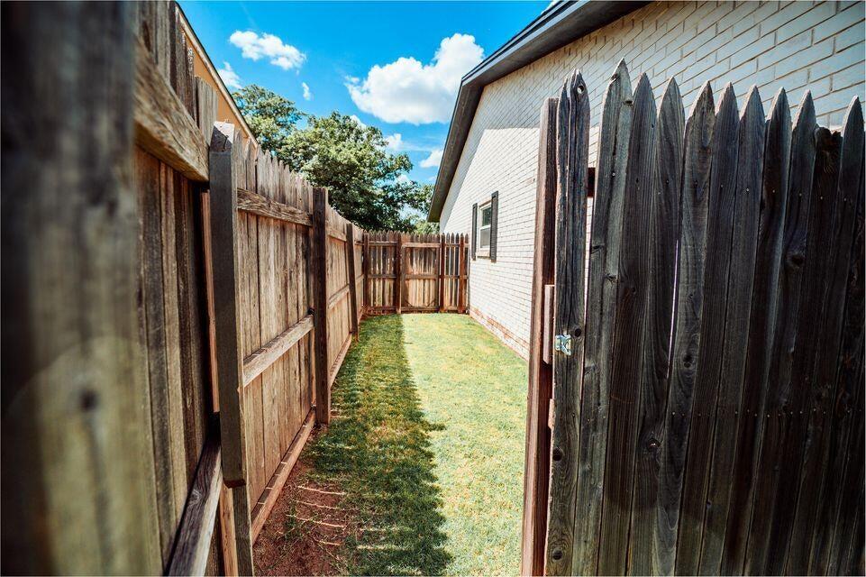 2914 Kermit Drive Plainview, TX 79072 - Photo 17 of 18 a view of a house with a yard