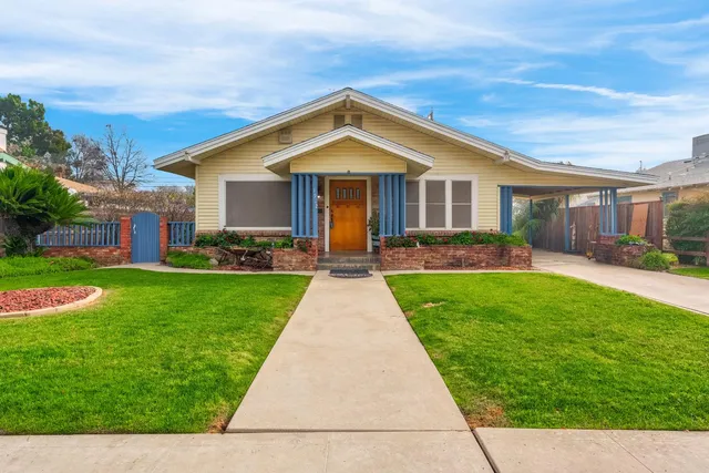 $395,000 | 1912 North Vagedes Avenue, Fresno, CA 93705