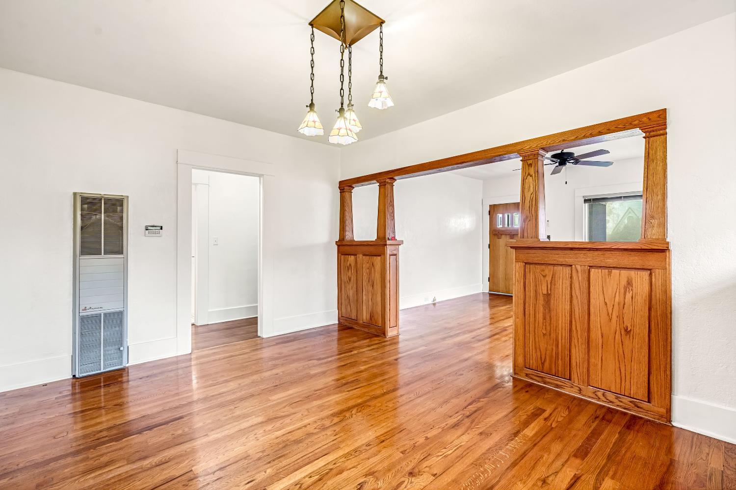 1912 North Vagedes Avenue Fresno, CA 93705 - Photo 11 of 39