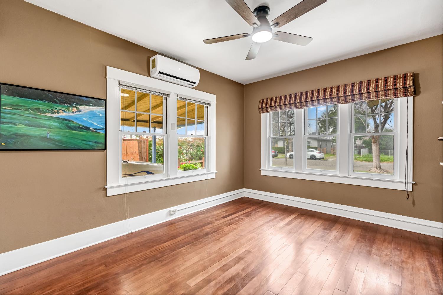 1912 North Vagedes Avenue Fresno, CA 93705 - Photo 19 of 39