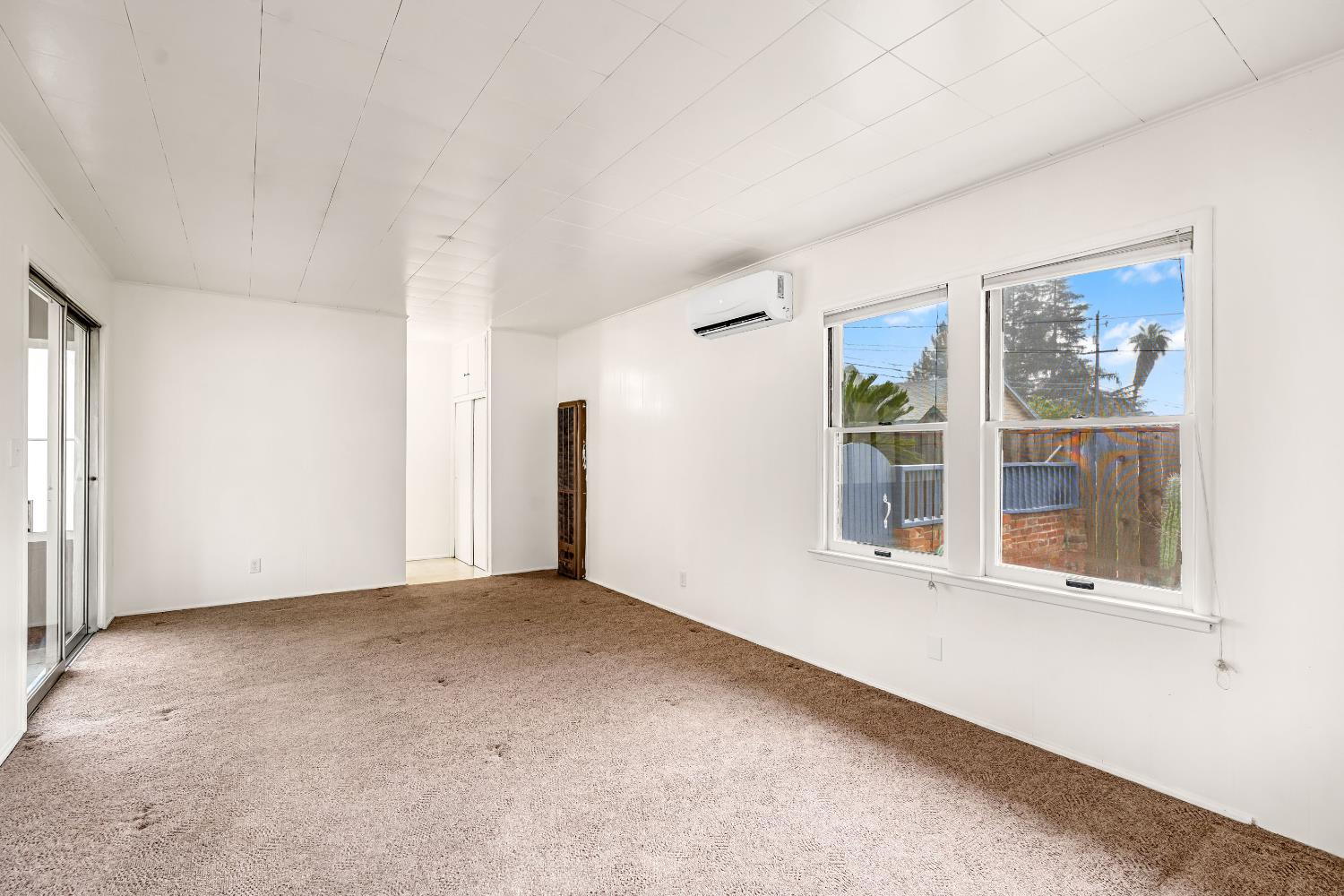 1912 North Vagedes Avenue Fresno, CA 93705 - Photo 24 of 39