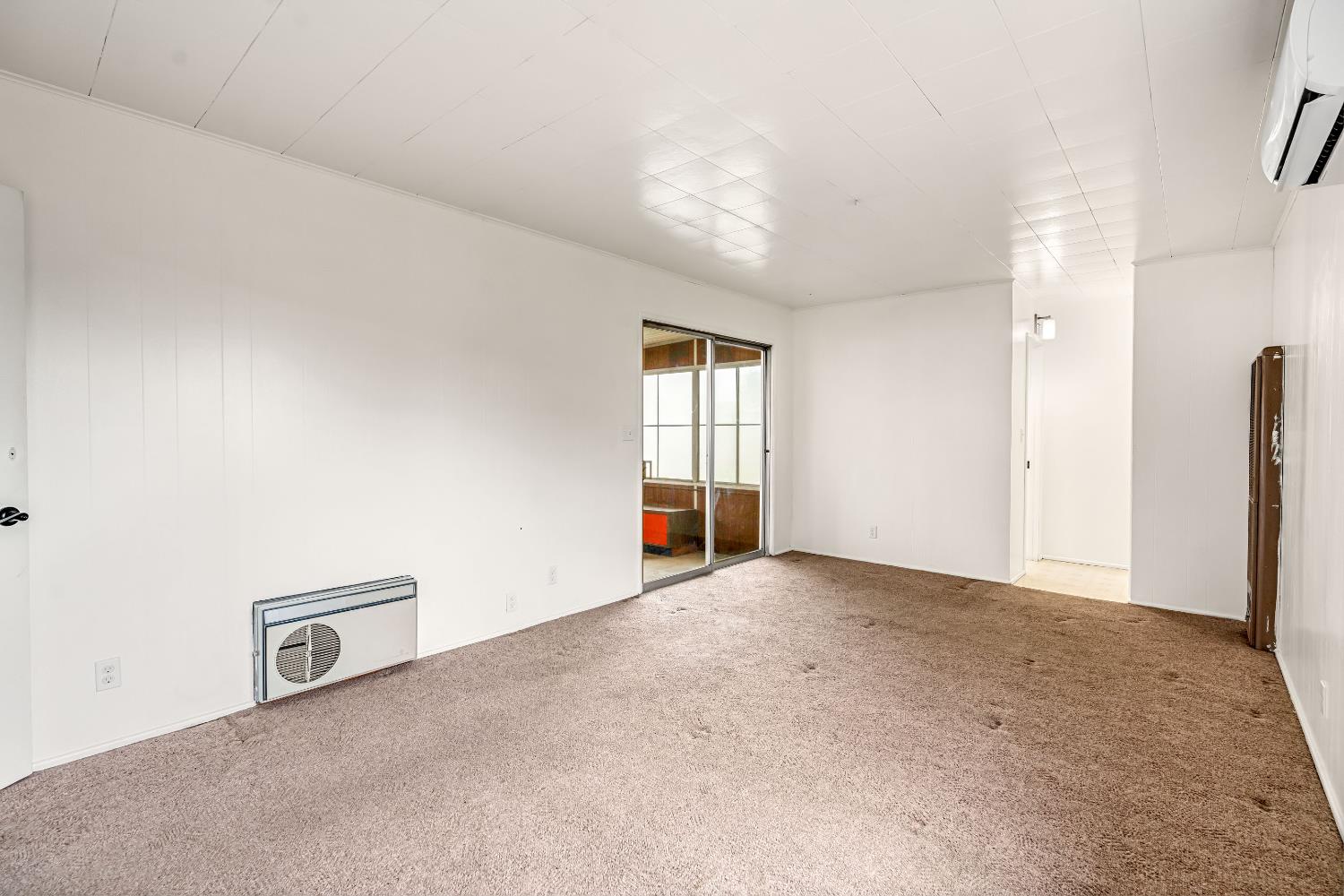 1912 North Vagedes Avenue Fresno, CA 93705 - Photo 25 of 39