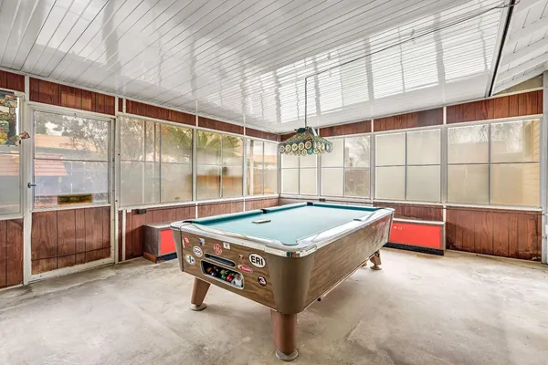 $379,000 | 1912 North Vagedes Avenue, Fresno, CA 93705