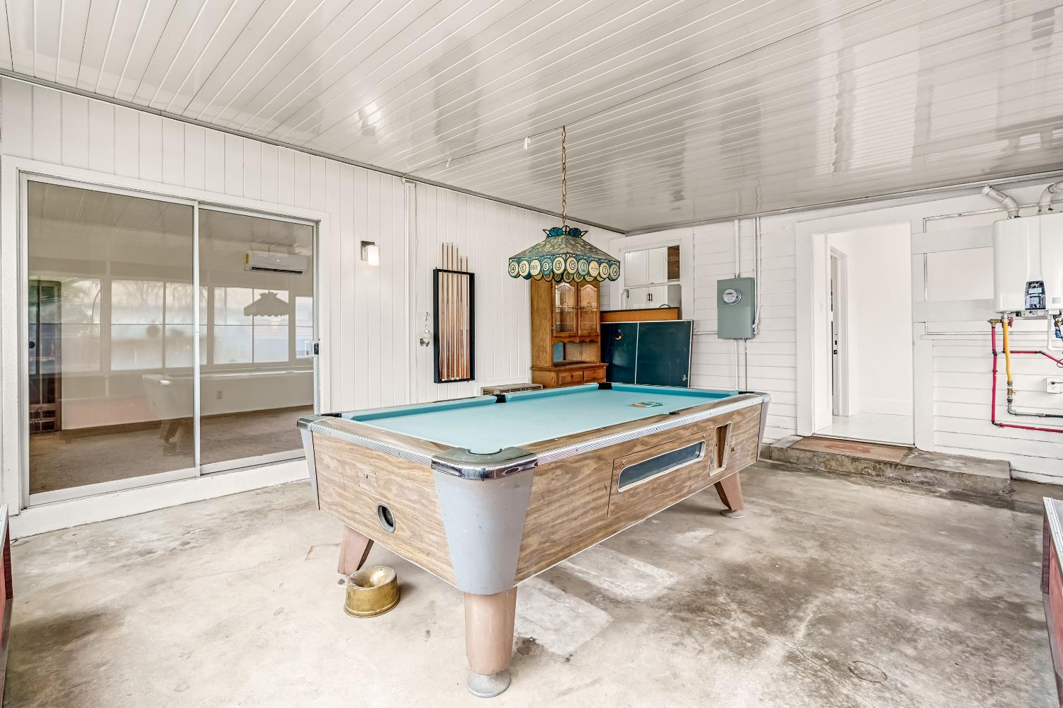 1912 North Vagedes Avenue Fresno, CA 93705 - Photo 30 of 39