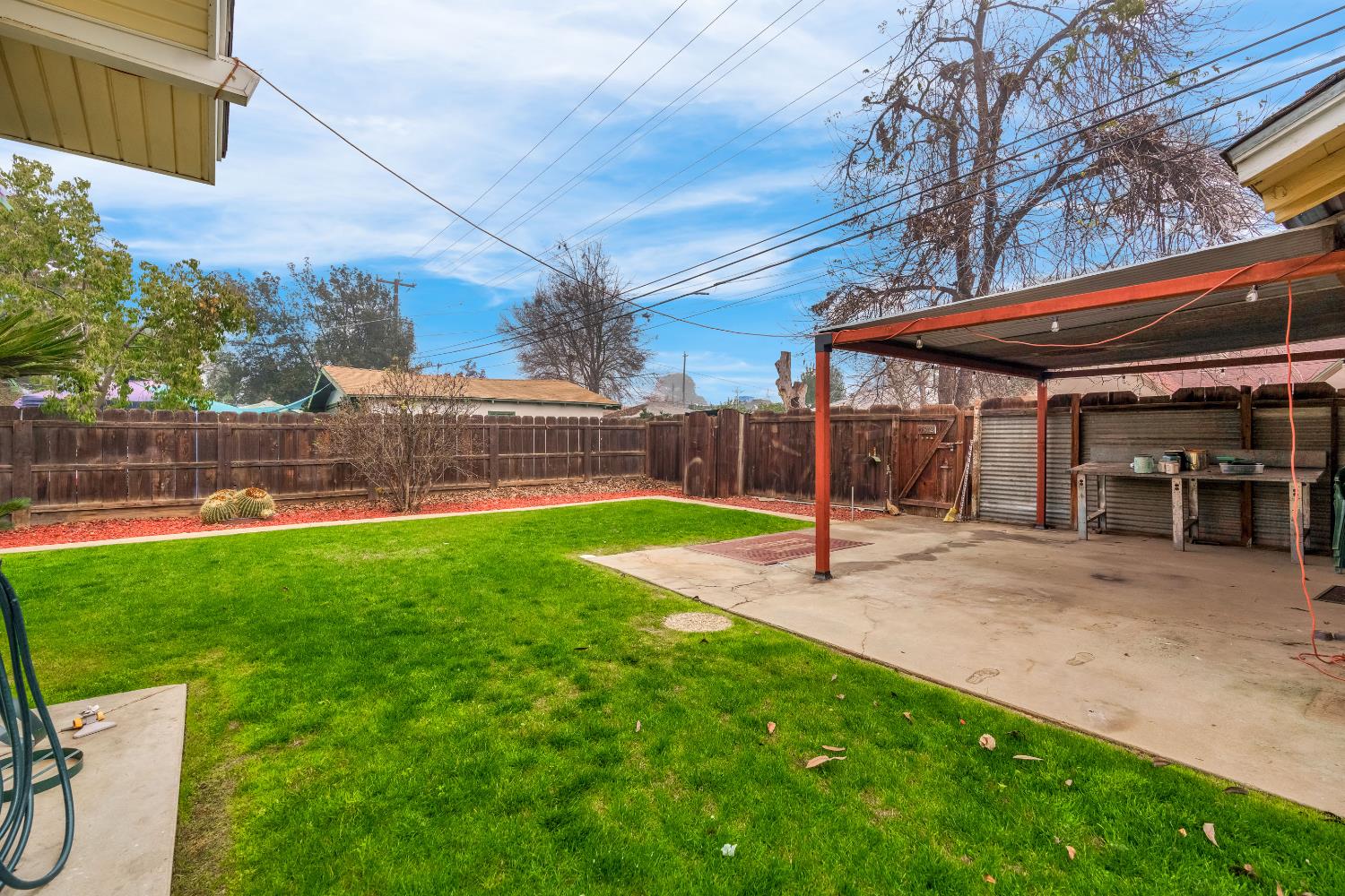 1912 North Vagedes Avenue Fresno, CA 93705 - Photo 33 of 39