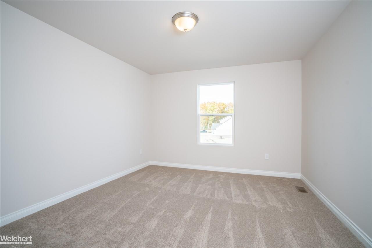 71575 Sarah Drive Romeo, MI 48065 - Photo 28 of 40 50042934-28.JPG