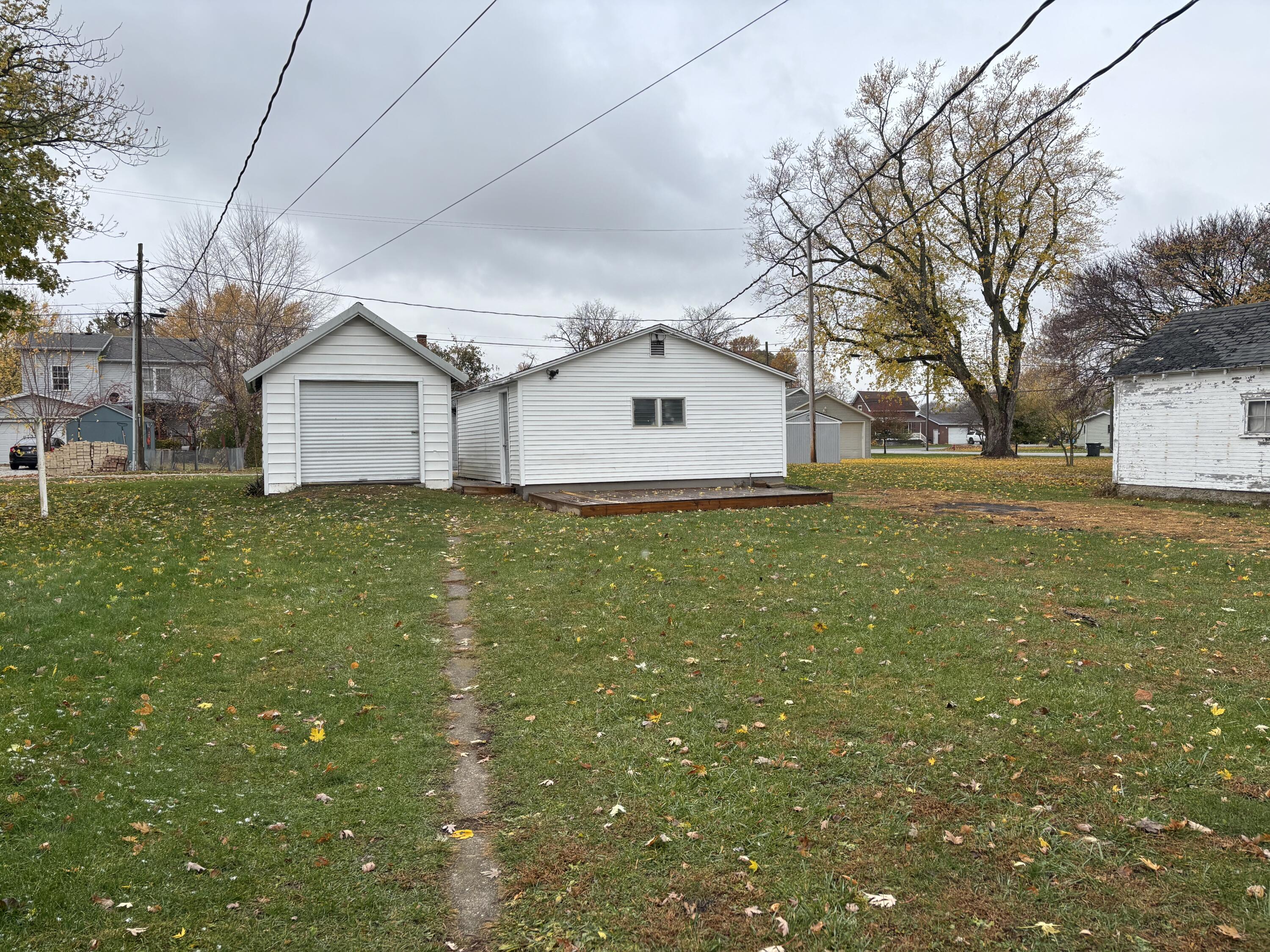 212 South Milton Street Rensselaer, IN 47978 - Photo 13 of 14 a view of a house with a yard