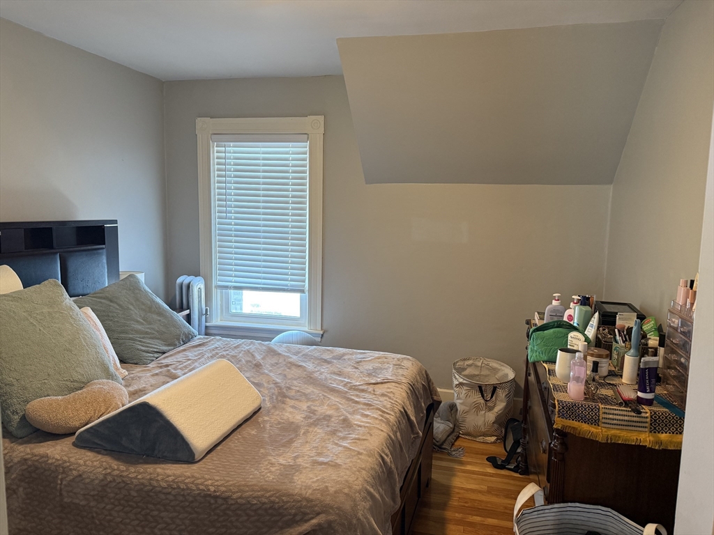 5 Arbor Vitae Street, Unit 2 Worcester, MA 01603 - Photo 7 of 10