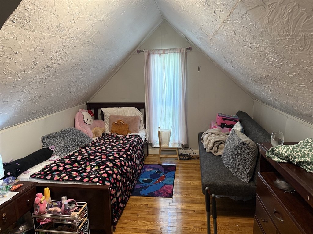5 Arbor Vitae Street, Unit 2 Worcester, MA 01603 - Photo 8 of 10