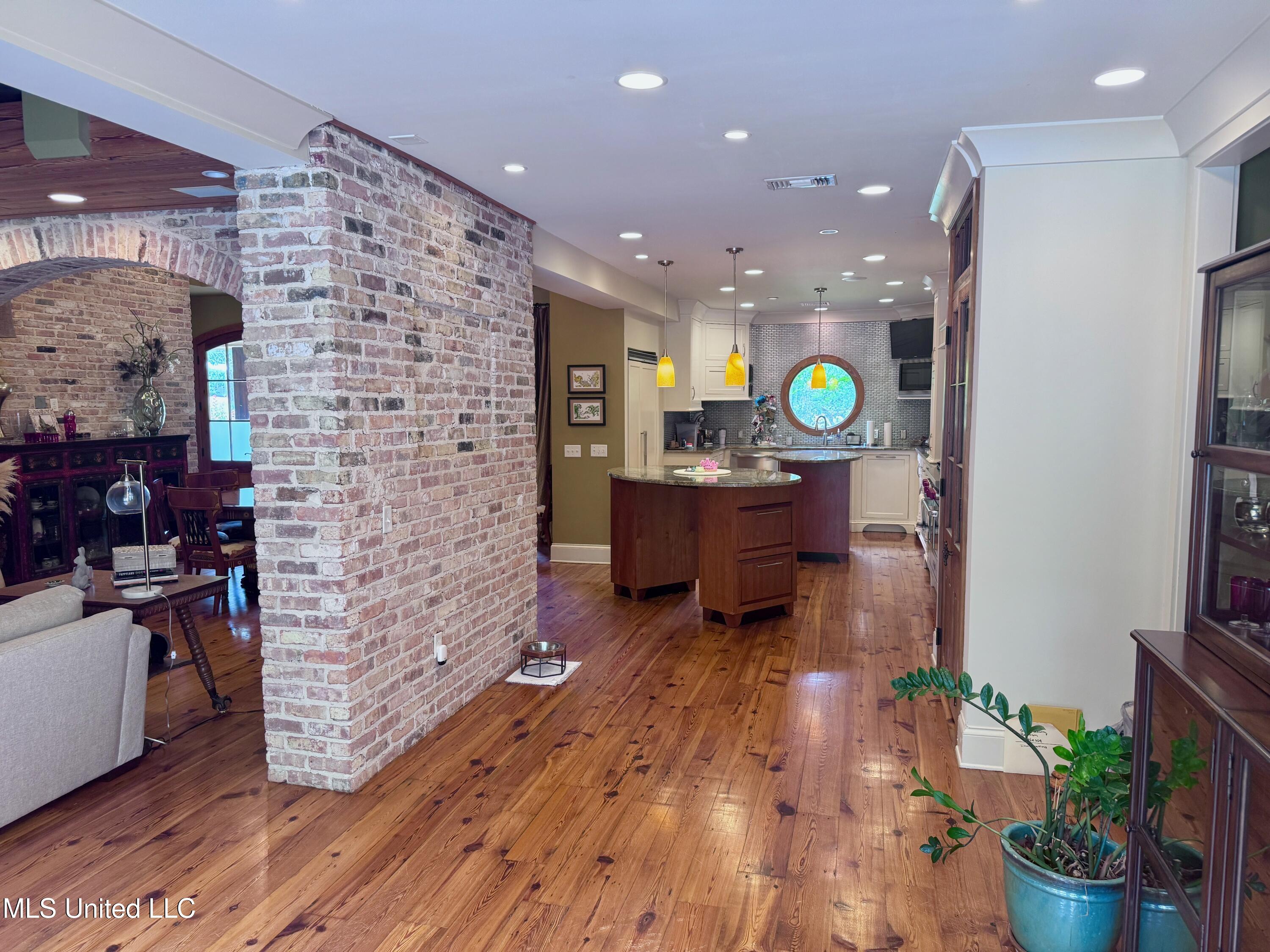 236 Sawbridge Drive Ridgeland, MS 39157 - Photo 12 of 91 IMG_4009