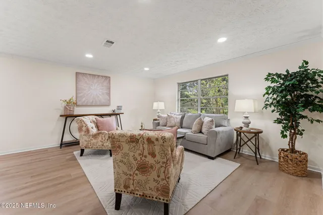 $342,500 | 1563 Larhaz Court, Orange Park, FL 32073