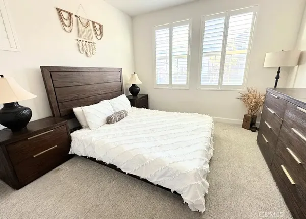 $6,500 | 273 Barnes Road, Tustin, CA 92782