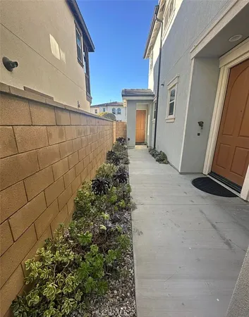 $6,500 | 273 Barnes Road, Tustin, CA 92782