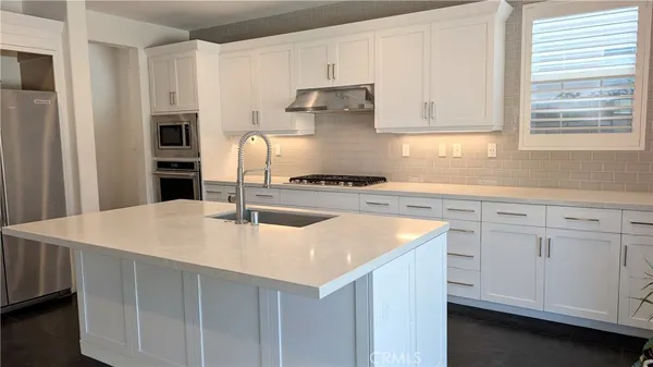 $6,500 | 273 Barnes Road, Tustin, CA 92782