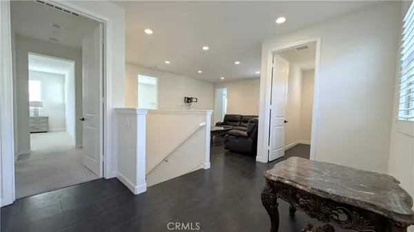 $6,500 | 273 Barnes Road, Tustin, CA 92782