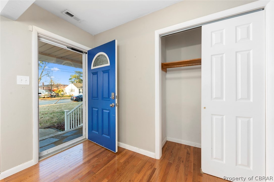423 West Gilbert Street Hampton, VA 23669 - Photo 10 of 41