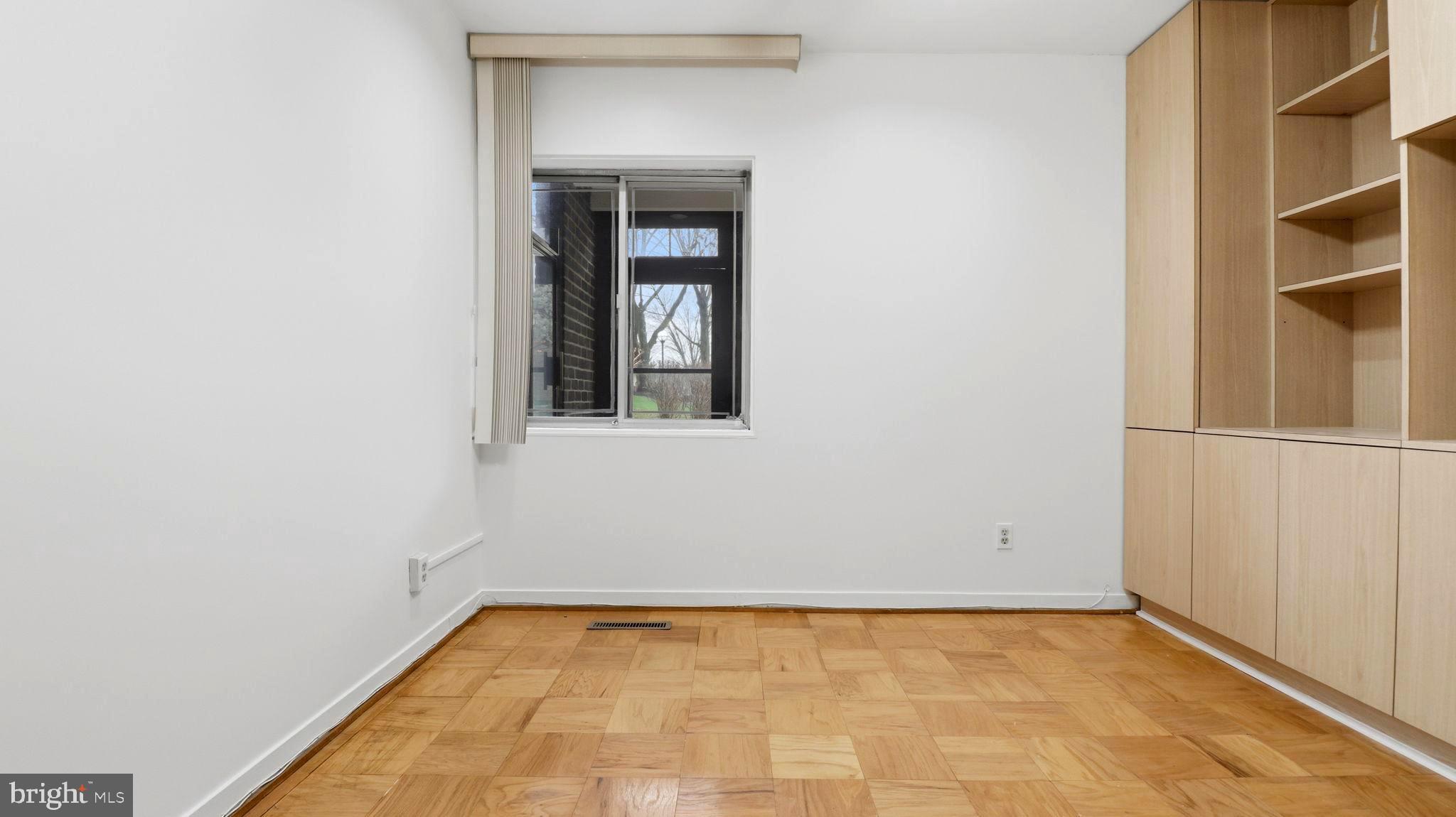 29 Stonehenge Circle, Unit 2 Baltimore, MD 21208 - Photo 23 of 58