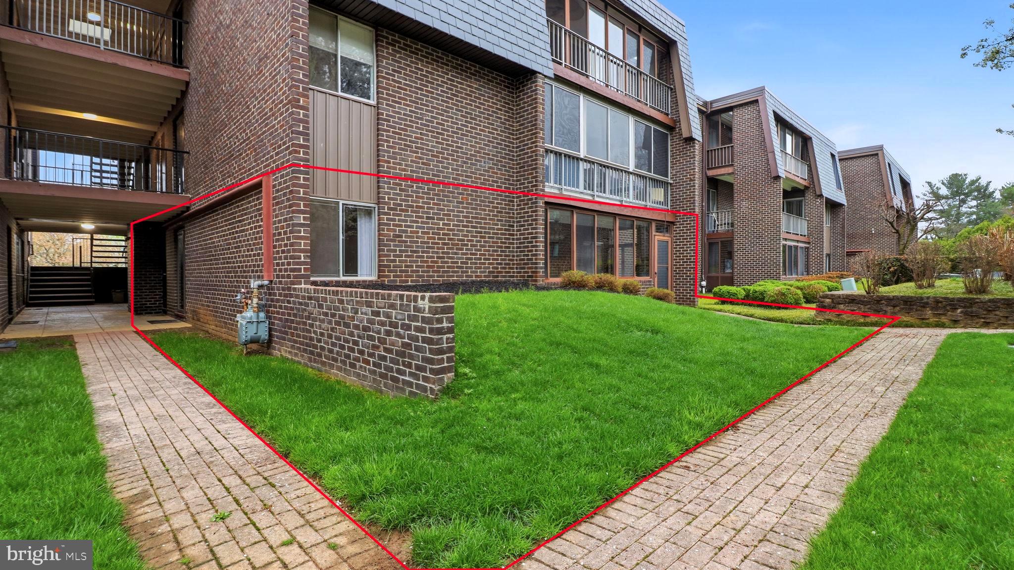 29 Stonehenge Circle, Unit 2 Baltimore, MD 21208 - Photo 44 of 58