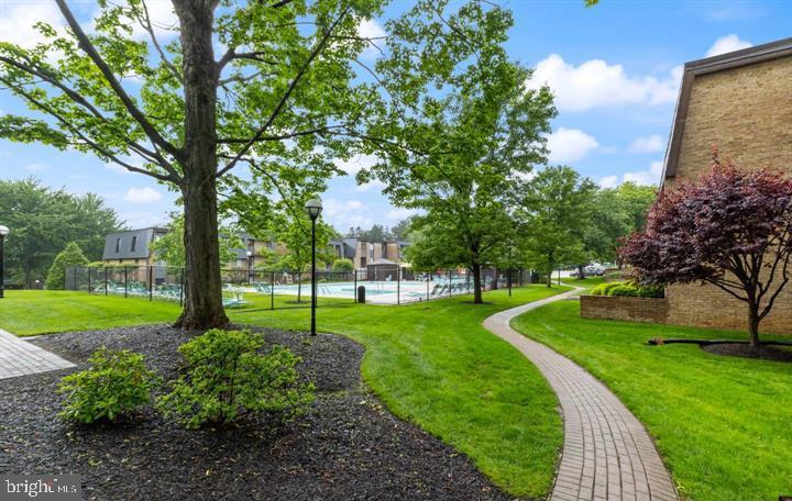 29 Stonehenge Circle, Unit 2 Baltimore, MD 21208 - Photo 52 of 58