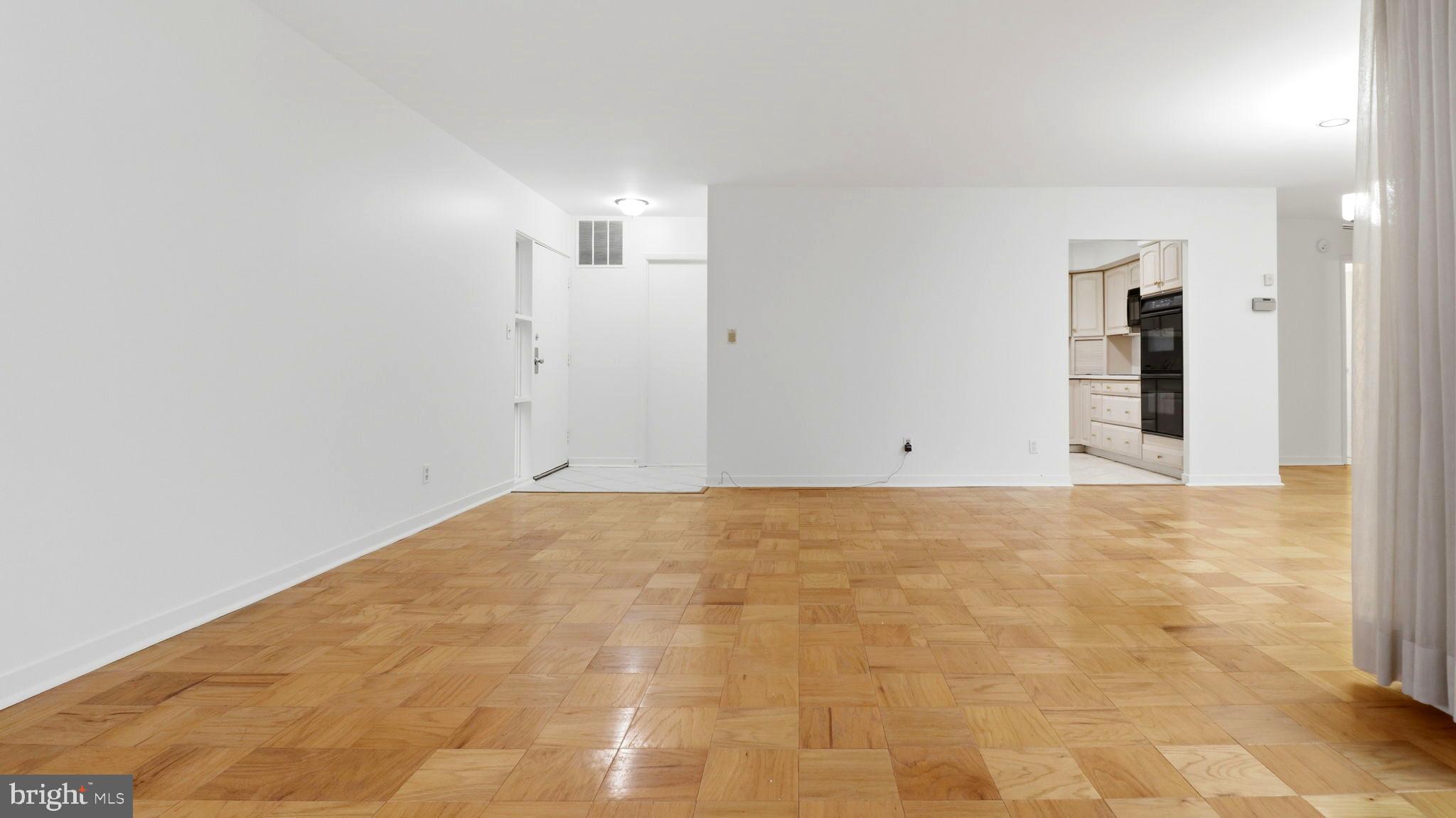 29 Stonehenge Circle, Unit 2 Baltimore, MD 21208 - Photo 7 of 58