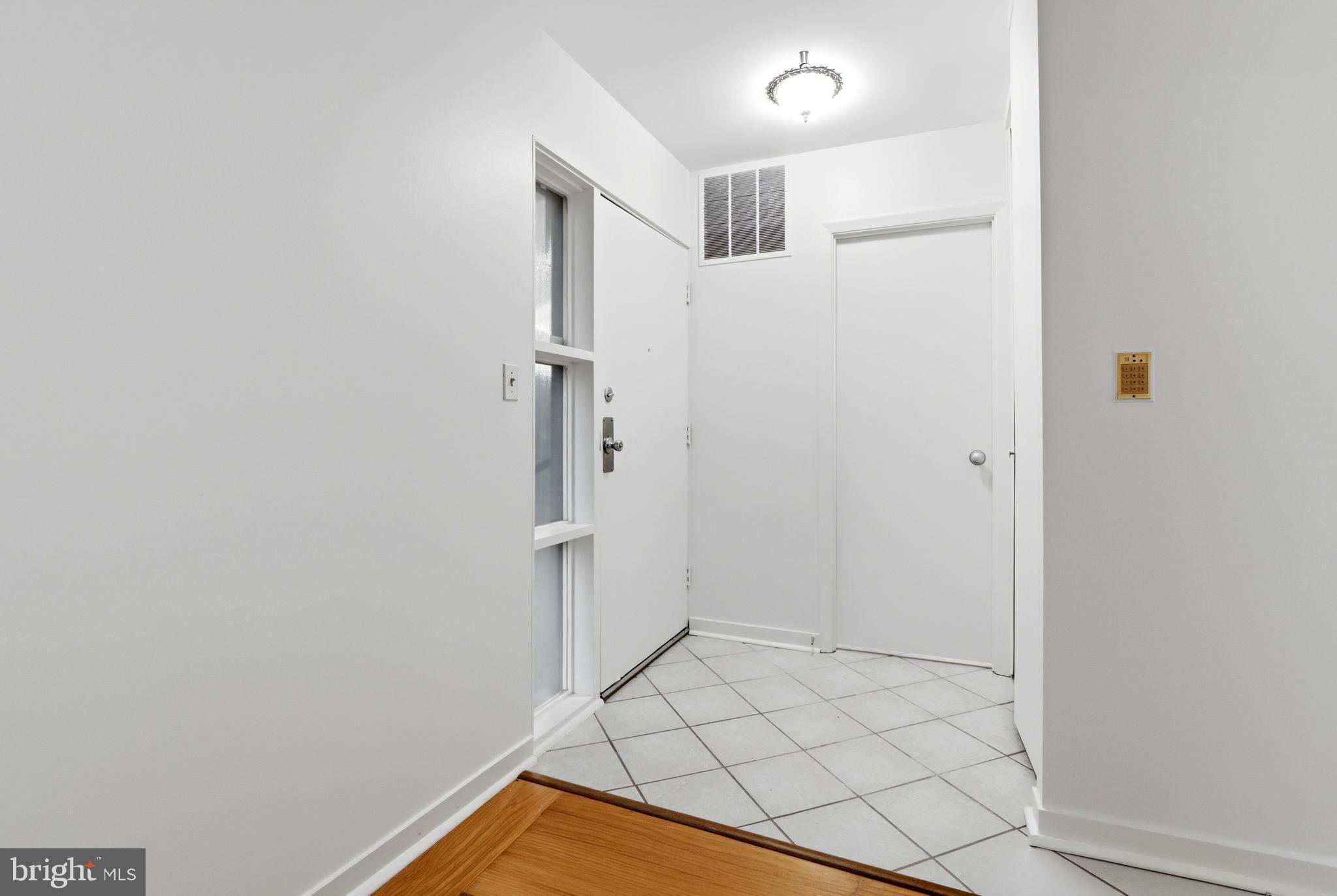 29 Stonehenge Circle, Unit 2 Baltimore, MD 21208 - Photo 8 of 58