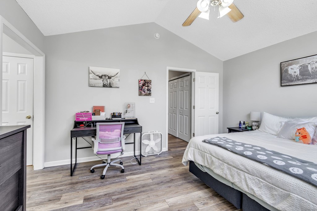 204 North Mathis Street Greenwood, SC 29646 - Photo 15 of 26 Gallery Image 15