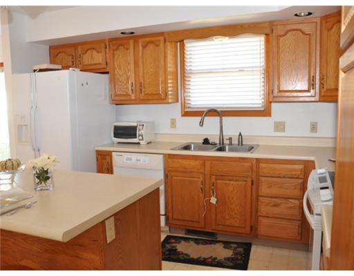 539 Parker Road Sarver, PA 16055 - Photo 3 of 16 Kitchen.