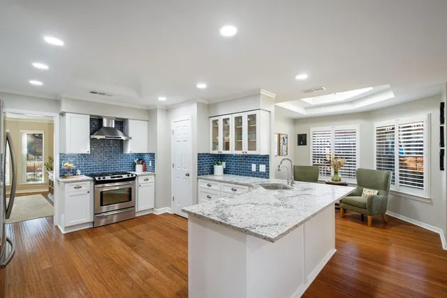 $620,000 | 9 Rolling Hills Circle, Denton, TX 76205