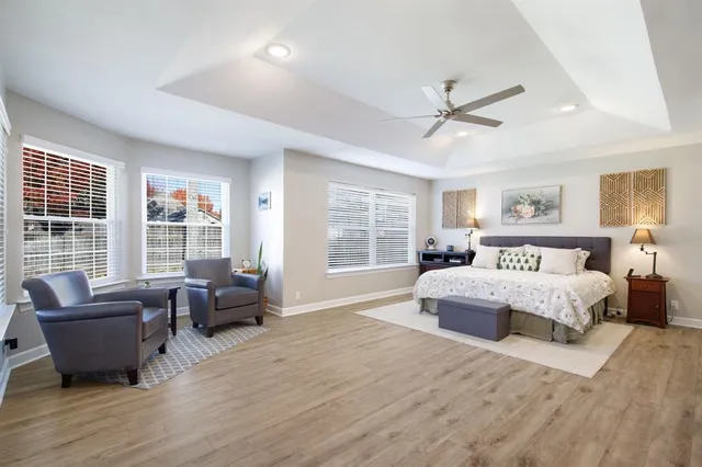 $620,000 | 9 Rolling Hills Circle, Denton, TX 76205