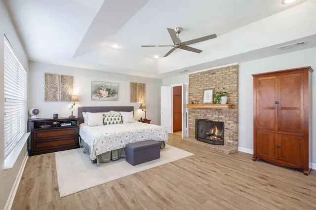 $620,000 | 9 Rolling Hills Circle, Denton, TX 76205