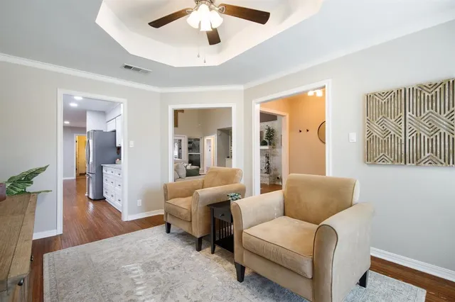 $620,000 | 9 Rolling Hills Circle, Denton, TX 76205