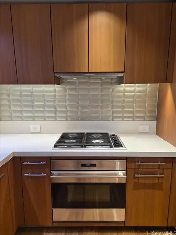 $3,700 | 1555 Kapiolani Boulevard, Unit 1112, Honolulu, HI 96814