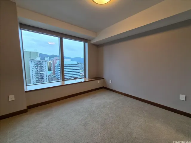 $3,700 | 1555 Kapiolani Boulevard, Unit 1112, Honolulu, HI 96814