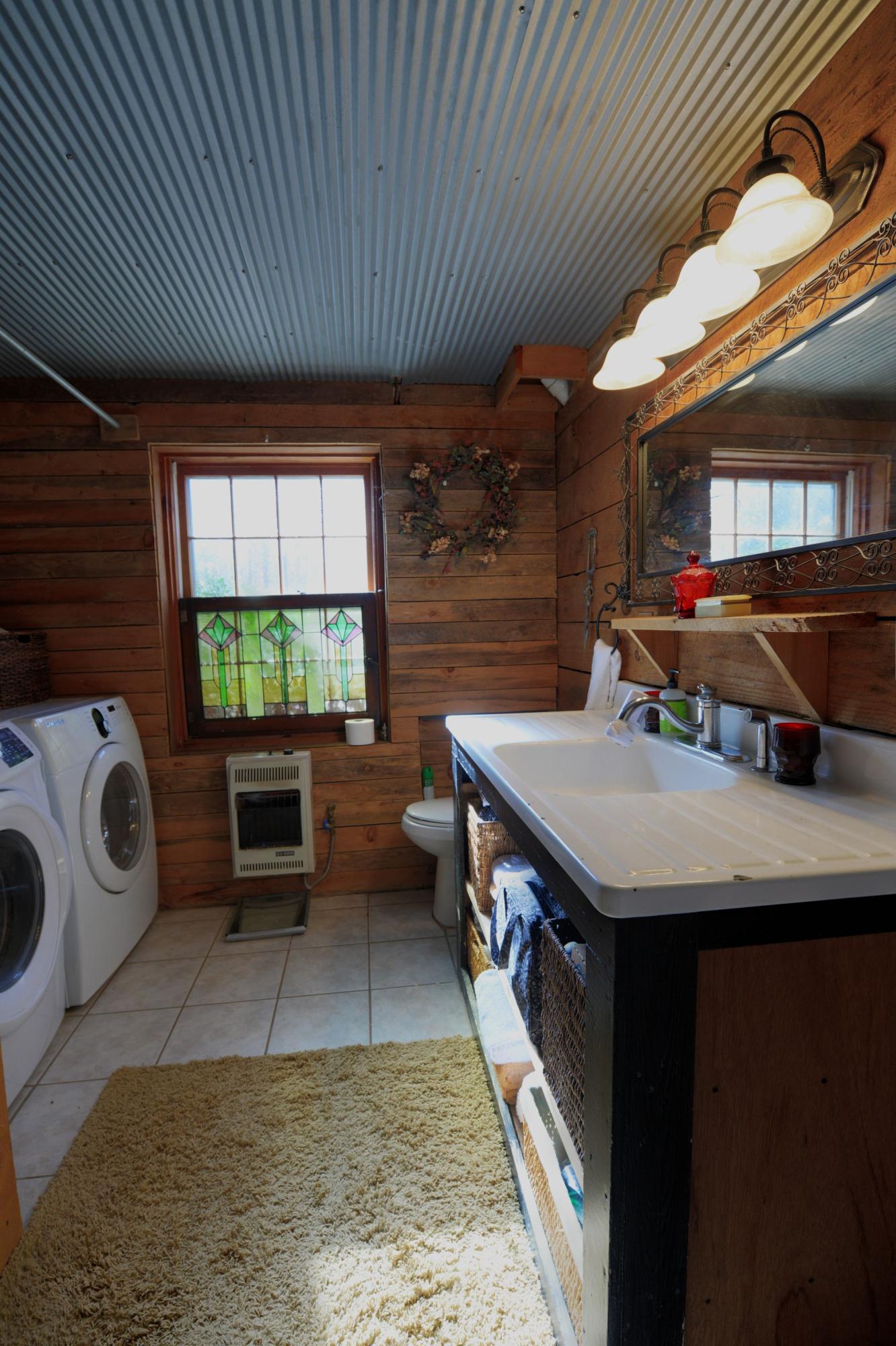 608 Shaver Road Dayton, TN 37321 - Photo 21 of 48 25. 608 Shaver Road - Master Bath