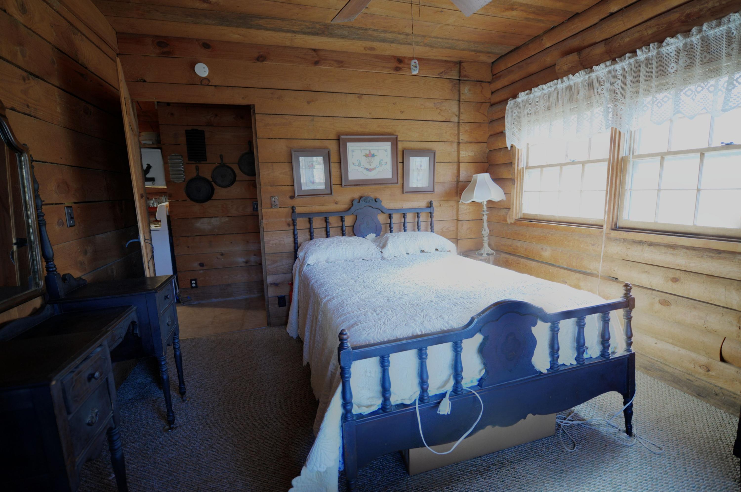 608 Shaver Road Dayton, TN 37321 - Photo 25 of 48 29. 608 Shaver Road - Bedroom 2.1