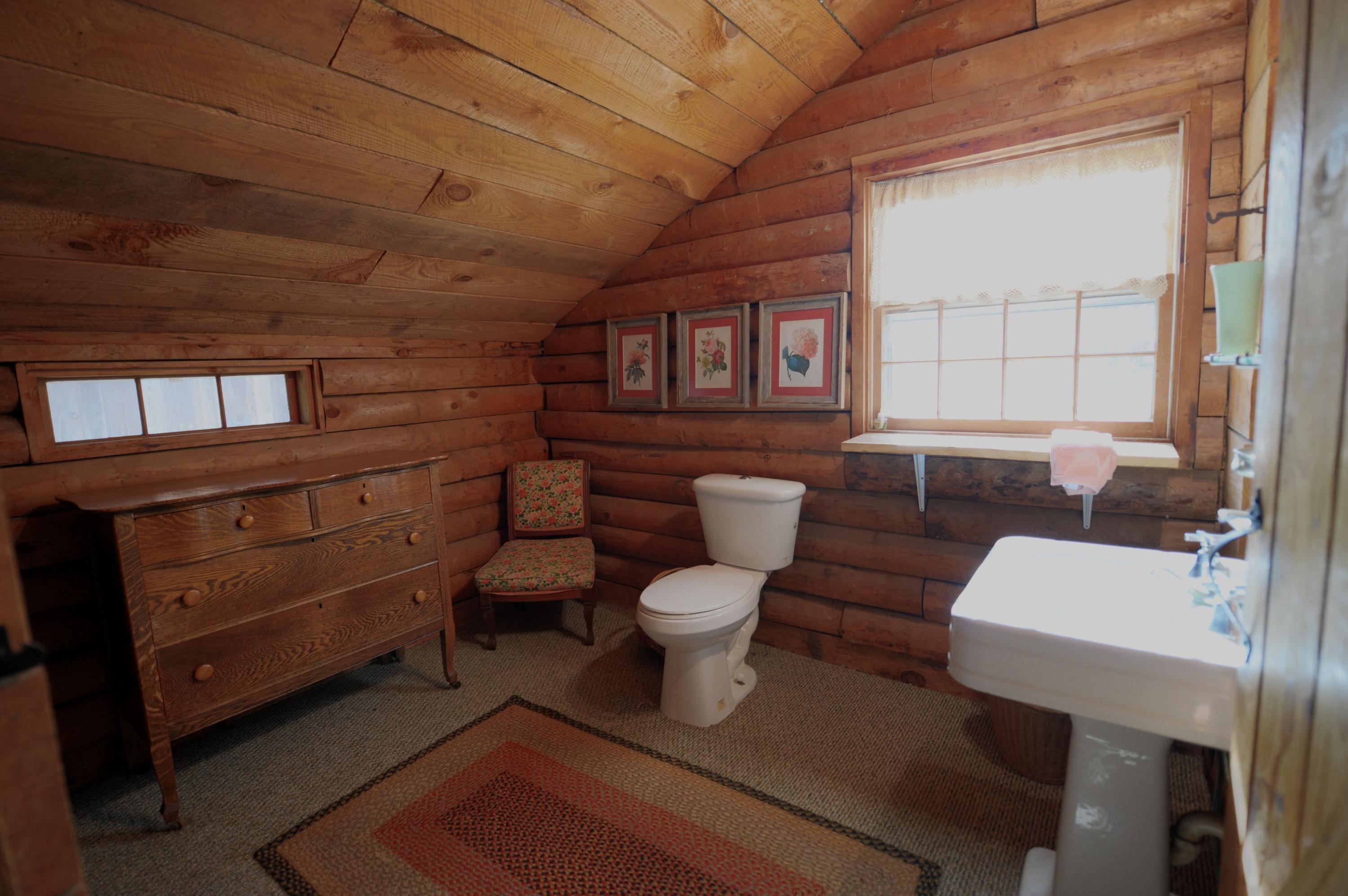 608 Shaver Road Dayton, TN 37321 - Photo 27 of 48 31. 608 Shaver Road - Bathroom 2.2