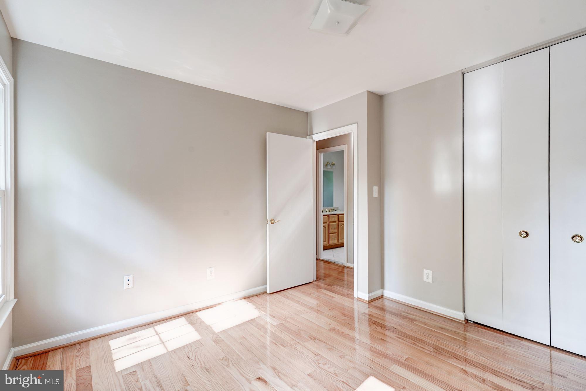 9219 Fernwood Road Bethesda, MD 20817 - Photo 22 of 29 Upper level third bedroom