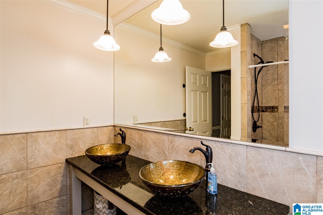 1045 Maple Lane McCalla, AL 35111 - Photo 16 of 32 Gallery Image 16