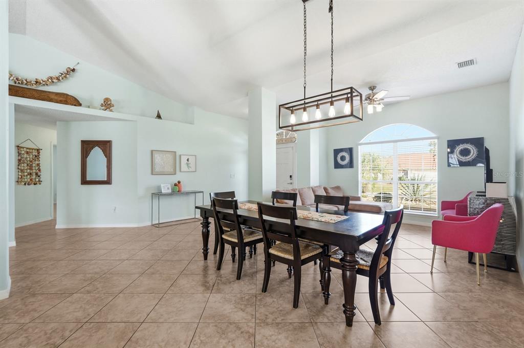 14 Roxanne Lane Palm Coast, FL 32164 - Photo 8 of 42