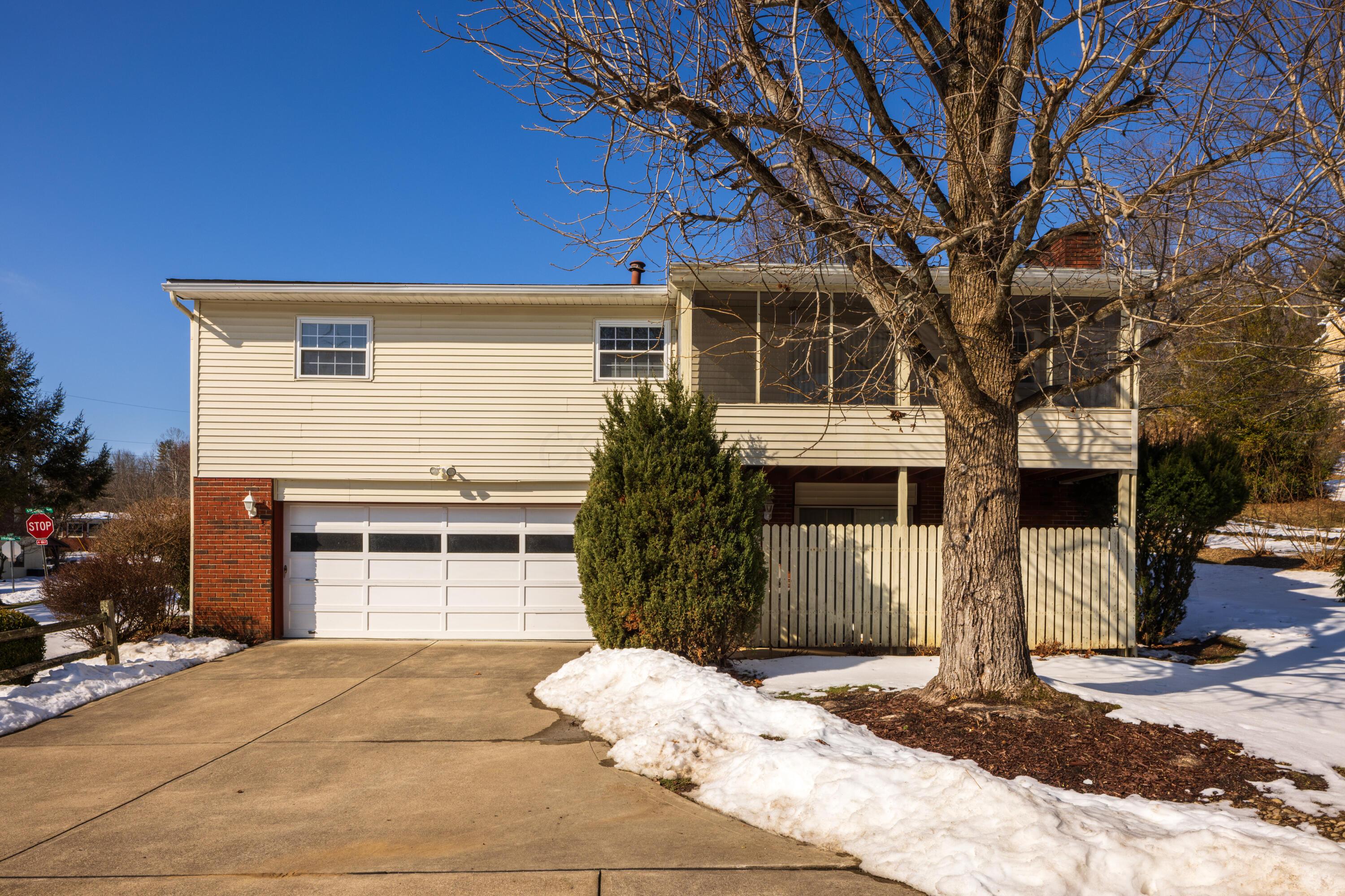 44 Strathmore Boulevard Athens, OH 45701 - Photo 45 of 54 JZP_44StrathmoreBlvd_011