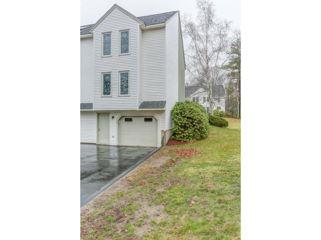 26 Ramsgate, Unit U240 Nashua, NH 03063 - Photo 2 of 21
