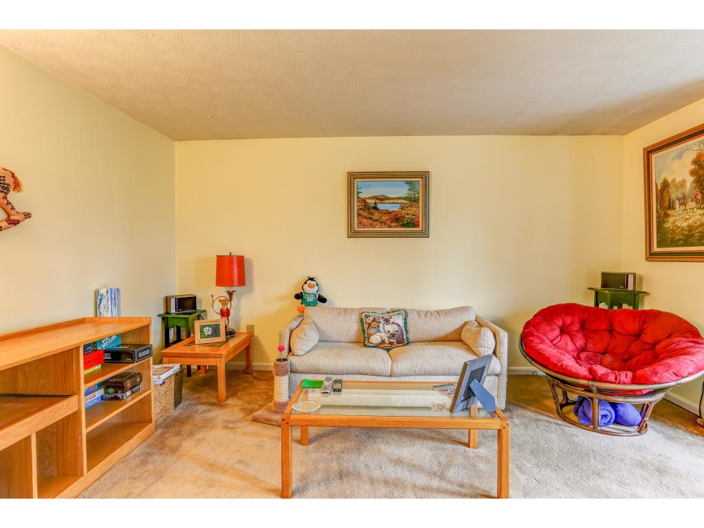 26 Ramsgate, Unit U240 Nashua, NH 03063 - Photo 11 of 21