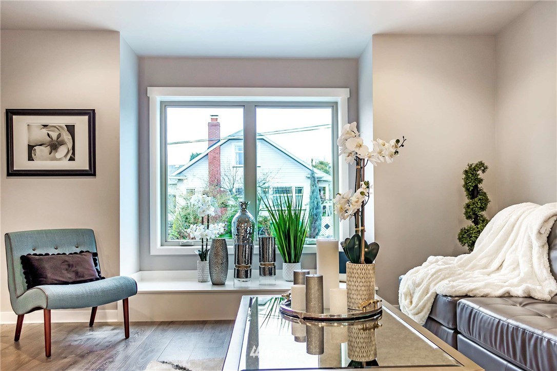 1603 North 54th Street Seattle, WA 98103 - Photo 4 of 25 Gallery Image 4