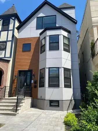 $3,735 | 2212 Palisade Avenue, Unit 1, Weehawken, NJ 07086