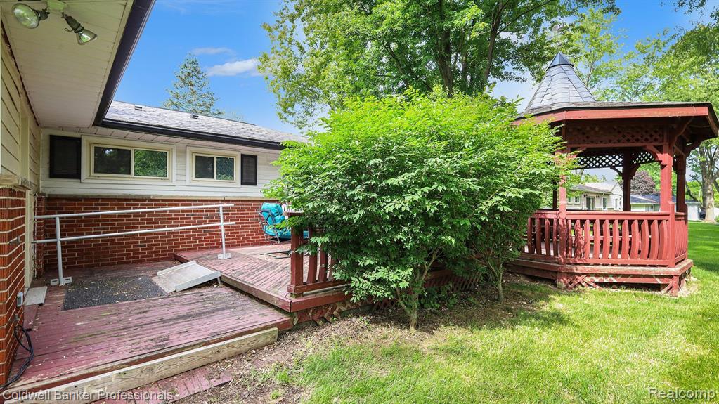 42 Nesbit Lane Rochester Hills, MI 48309 - Photo 34 of 35