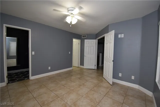 $950 | 6800 East Lake Mead Boulevard, Unit 1053, Las Vegas, NV 89156