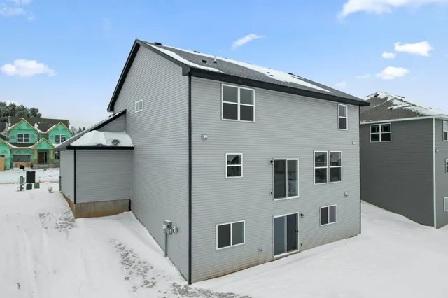 $634,980 | 8693 Periwinkle Boulevard, Woodbury, MN 55129