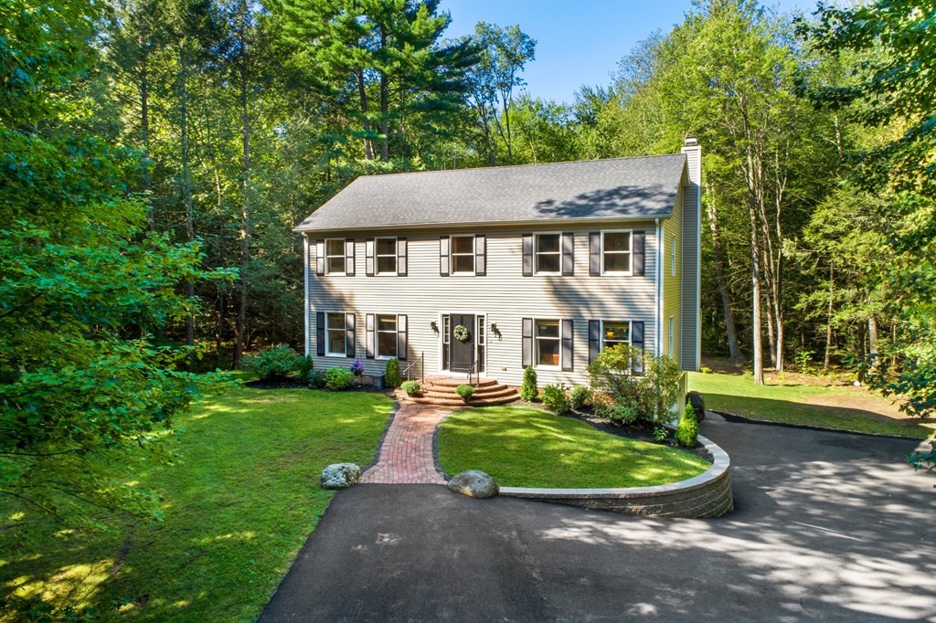 51 Rattle Hill Road Southampton, MA 01073 - Photo 1 of 42