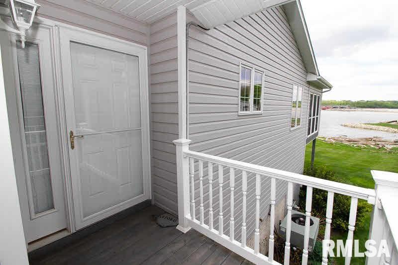 6 Lighthouse Lane Hampton, IL 61256 - Photo 1 of 24 Gallery Image 1