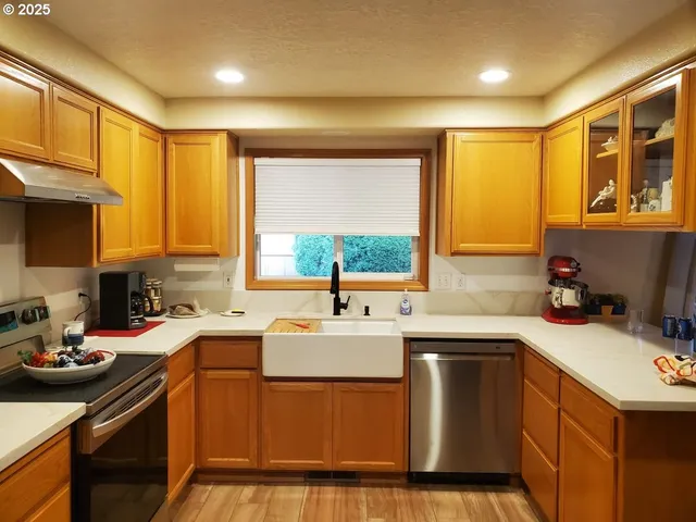 $464,900 | 5114 Cherie Court Southeast, Salem, OR 97306